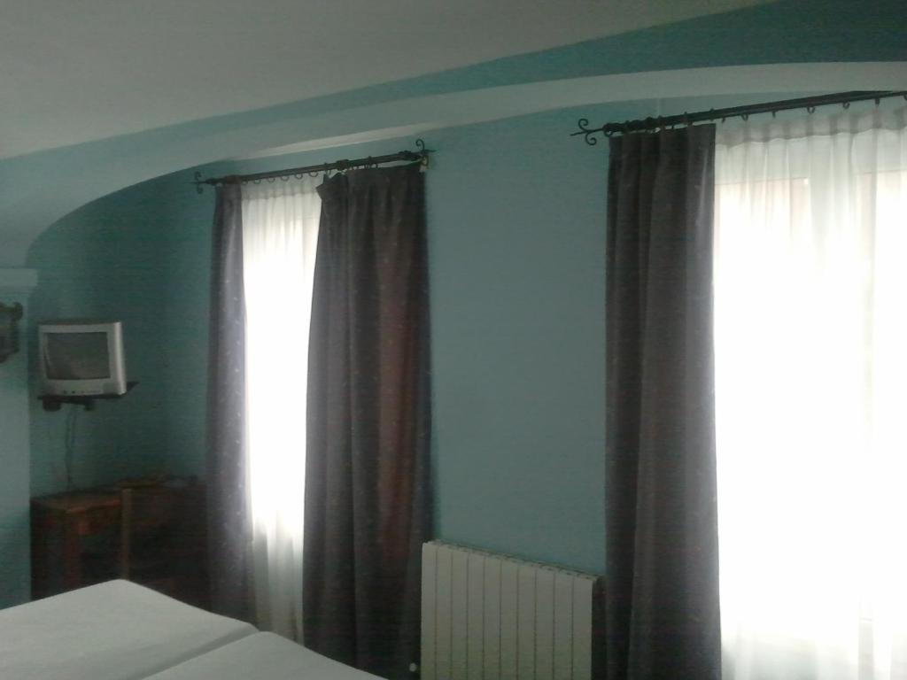 Hotel Los Laureles Luanco Oda fotoğraf
