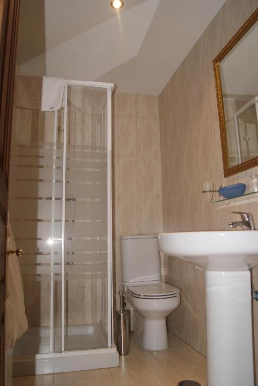 Hotel Los Laureles Luanco Oda fotoğraf